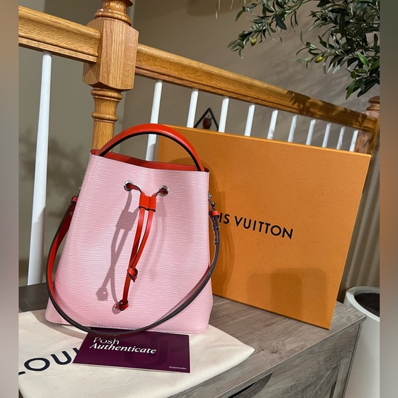 Louis Vuitton Neo Noe Epi In Rose Ballerine - Picture 2 of 14